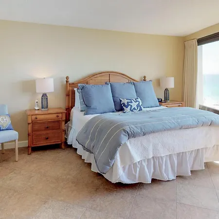 4061 Beachside One